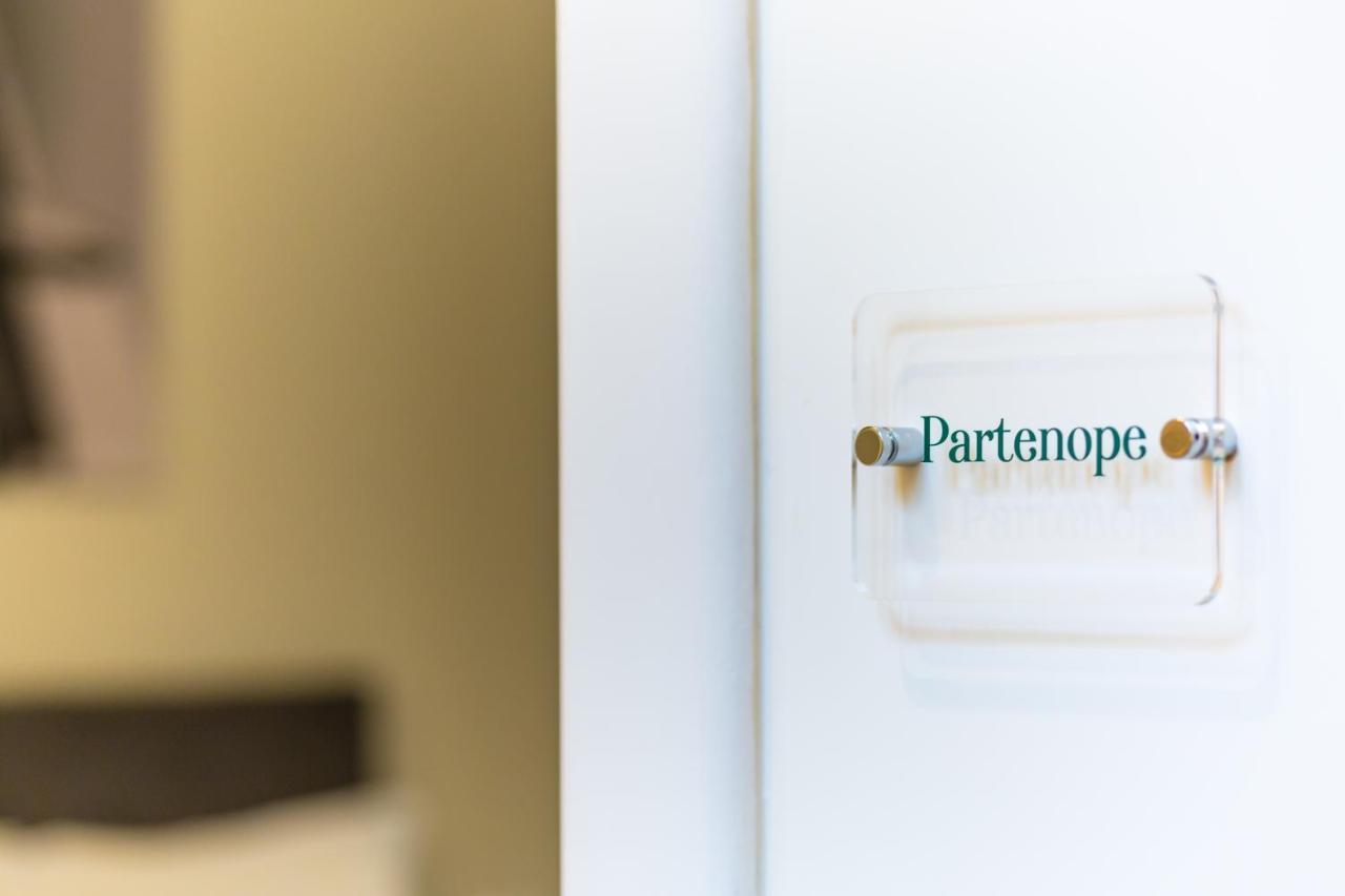 Residenza Partanna By Napoliapartments Ngoại thất bức ảnh