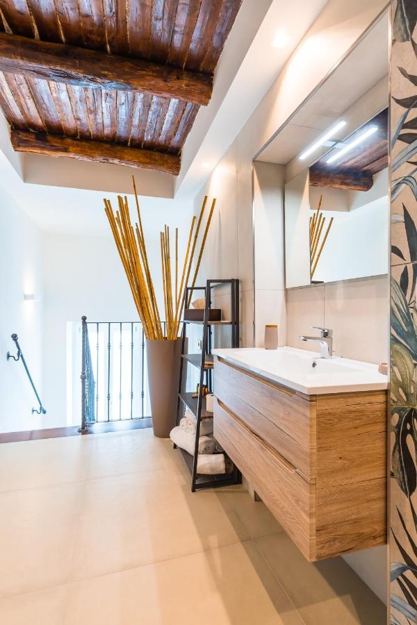 Residenza Partanna By Napoliapartments Ngoại thất bức ảnh